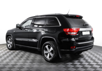 Подержанный автомобиль Jeep Grand Cherokee 2012 года (7 фото)