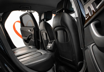 Подержанный автомобиль Audi A6 Sedan 2013 года (32 фото)