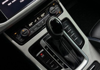 Подержанный автомобиль Geely Atlas 2019 года (9 фото)