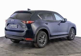 Подержанный автомобиль Mazda CX-5 2018 года (5 фото)