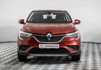 Подержанный автомобиль Renault Arkana 2019 года (2 фото)