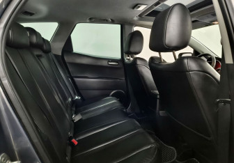Подержанный автомобиль Mazda CX-7 2008 года (14 фото)