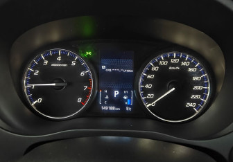 Подержанный автомобиль Mitsubishi Outlander 2019 года (16 фото)