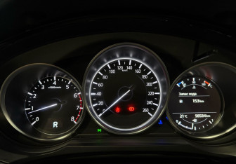 Подержанный автомобиль Mazda CX-9 2018 года (17 фото)