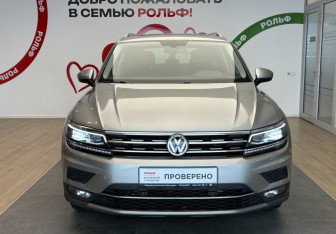 Подержанный автомобиль Volkswagen Tiguan 2018 года (2 фото)