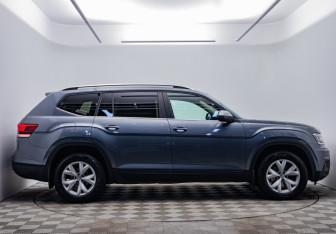 Подержанный автомобиль Volkswagen Teramont 2019 года (4 фото)