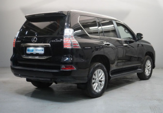 Подержанный автомобиль Lexus GX 2014 года (5 фото)