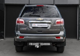 Подержанный автомобиль Chevrolet TrailBlazer 2013 года (5 фото)