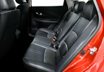 Подержанный автомобиль Changan Alsvin 2023 года (12 фото)