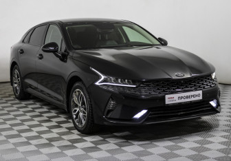 Подержанный автомобиль Kia K5 2020 года (3 фото)