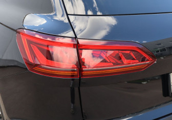 Подержанный автомобиль Volkswagen Touareg 2020 года (24 фото)