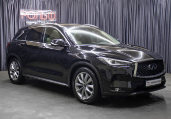 Подержанный автомобиль Infiniti QX50 2019 года (3 фото)