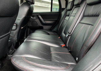 Подержанный автомобиль Land Rover Freelander 2011 года (10 фото)