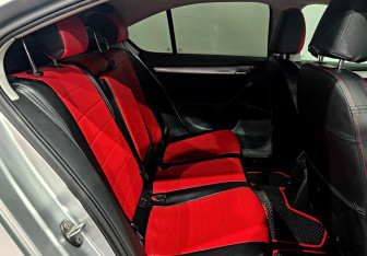 Подержанный автомобиль Skoda Octavia Liftback 2013 года (16 фото)