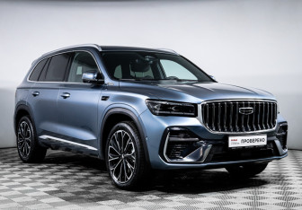 Подержанный автомобиль Geely Monjaro 2025 года (3 фото)