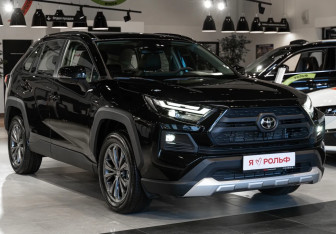 Новый Toyota RAV4 2025 (2 фото)