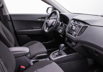 Подержанный автомобиль Hyundai Creta 2016 года (10 фото)