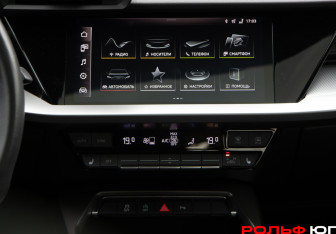 Подержанный автомобиль Audi A3 Sedan 2021 года (15 фото)