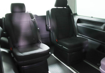 Подержанный автомобиль Volkswagen Multivan 2022 года (14 фото)