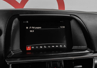 Подержанный автомобиль Mazda CX-5 2015 года (13 фото)