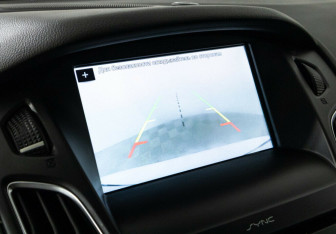 Подержанный автомобиль Ford Focus Hatchback 2019 года (9 фото)