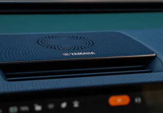 Подержанный автомобиль Zeekr X 2023 года (20 фото)