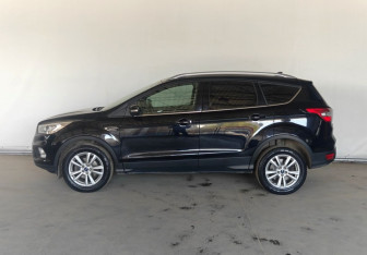 Подержанный автомобиль Ford Kuga 2018 года (7 фото)