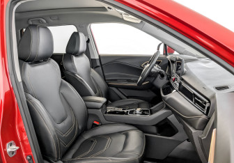 Подержанный автомобиль Москвич 3е 2023 года (24 фото)