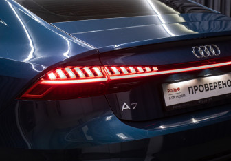 Подержанный автомобиль Audi A7 2019 года (23 фото)