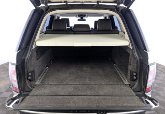 Подержанный автомобиль Land Rover Range Rover 2015 года (9 фото)