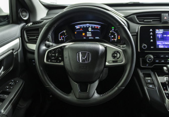 Подержанный автомобиль Honda CR-V 2019 года (11 фото)