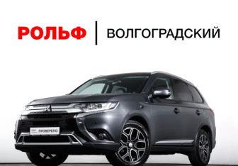 Подержанный автомобиль Mitsubishi Outlander 2019 года (27 фото)