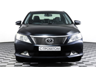 Подержанный автомобиль Toyota Camry Sedan 2012 года (2 фото)