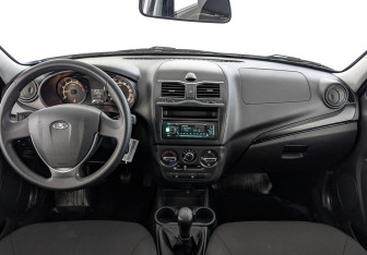 Подержанный автомобиль LADA (ВАЗ) Granta Sedan 2023 года (14 фото)