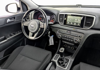 Подержанный автомобиль Kia Sportage 2019 года (28 фото)