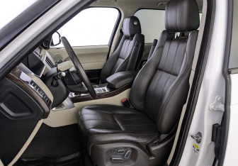 Подержанный автомобиль Land Rover Range Rover 2015 года (25 фото)