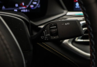 Подержанный автомобиль BMW X6 M 2021 года (11 фото)