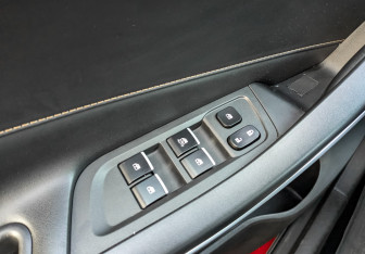 Подержанный автомобиль Москвич 3 2023 года (29 фото)