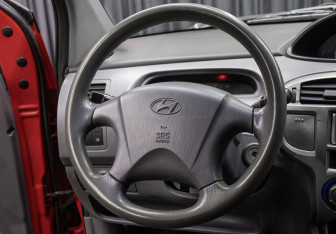 Подержанный автомобиль Hyundai Matrix 2005 года (17 фото)