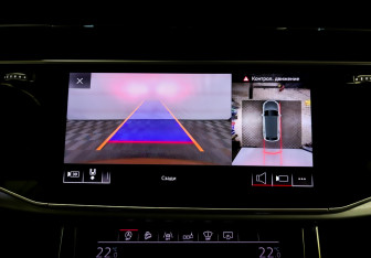 Подержанный автомобиль Audi Q8 2019 года (25 фото)