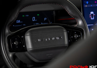 Подержанный автомобиль Jetour X70 2023 года (12 фото)