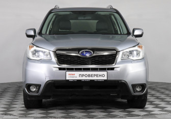 Подержанный автомобиль Subaru Forester Suv 2015 года (2 фото)