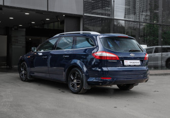 Подержанный автомобиль Ford Mondeo Wagon 2008 года (6 фото)