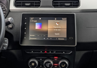 Подержанный автомобиль Renault Arkana 2021 года (17 фото)