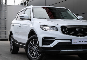 Подержанный автомобиль Geely Atlas Pro 2023 года (23 фото)