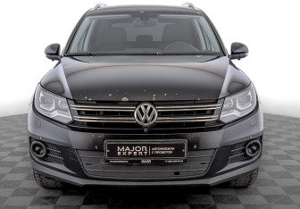 Подержанный автомобиль Volkswagen Tiguan 2016 года (2 фото)