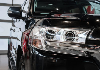 Подержанный автомобиль Toyota Land Cruiser Suv 2019 года (31 фото)