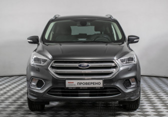 Подержанный автомобиль Ford Kuga 2019 года (2 фото)