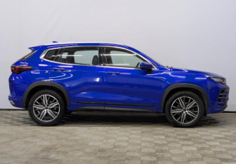 Подержанный автомобиль Exeed LX 2022 года (4 фото)