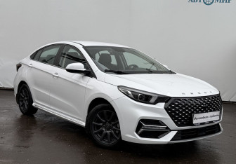 Подержанный автомобиль Omoda S5 2024 года (3 фото)